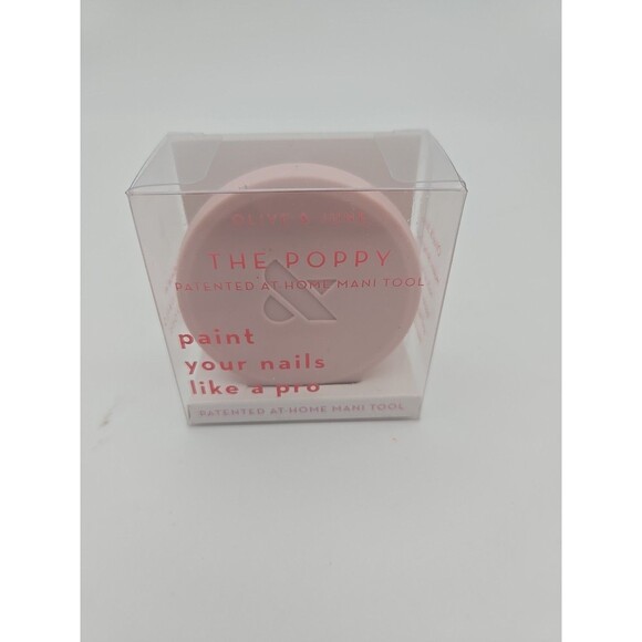 Olive & June  The Poppy   Polish Bottle Handle Manicure Tool - Picture 1 of 7
